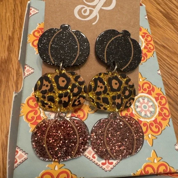 Plunder Jewelry Fall Leopard and Glitter Triple Pumpkin Earrings - Picture 1 of 1